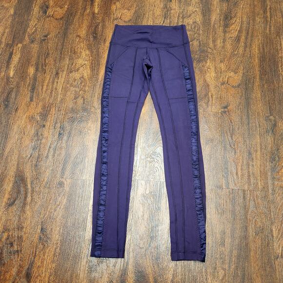Lululemon Practice Daily Pants Leggings in Deep Zinfandel, Size 4 - Picture 7 of 12